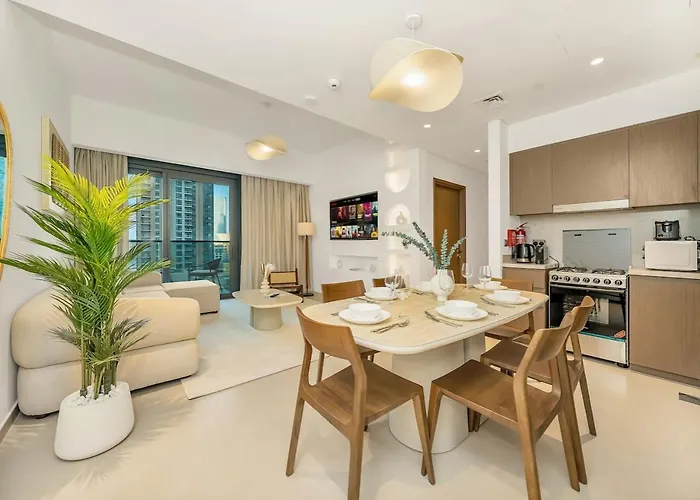 Urbanstays Dubai - Act Tower