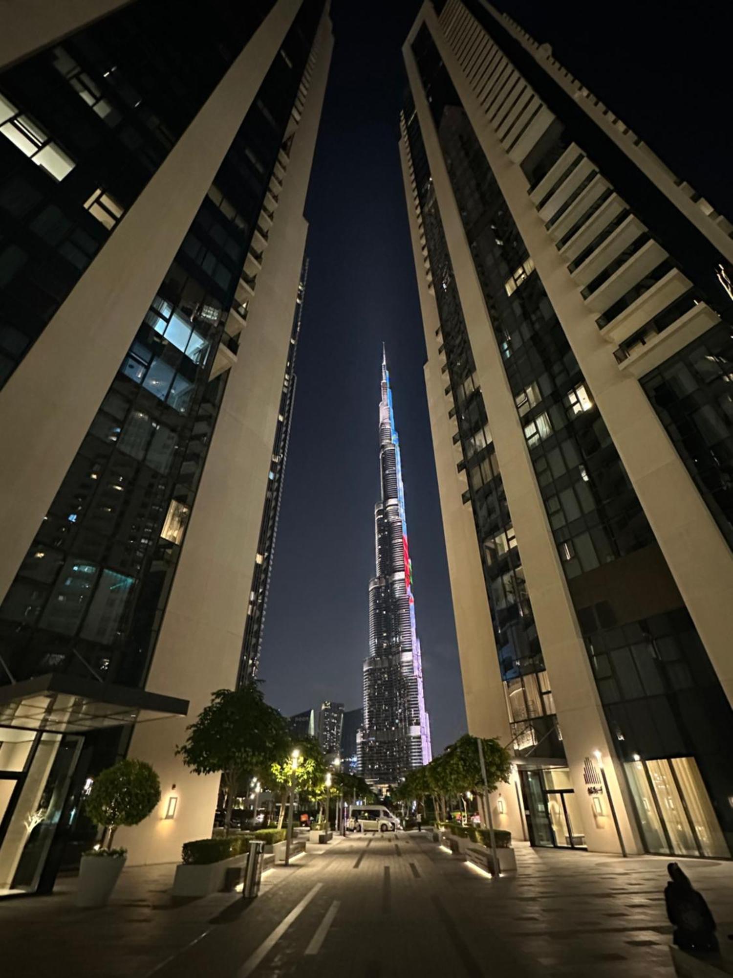 Urbanstays - Act Tower Apartment