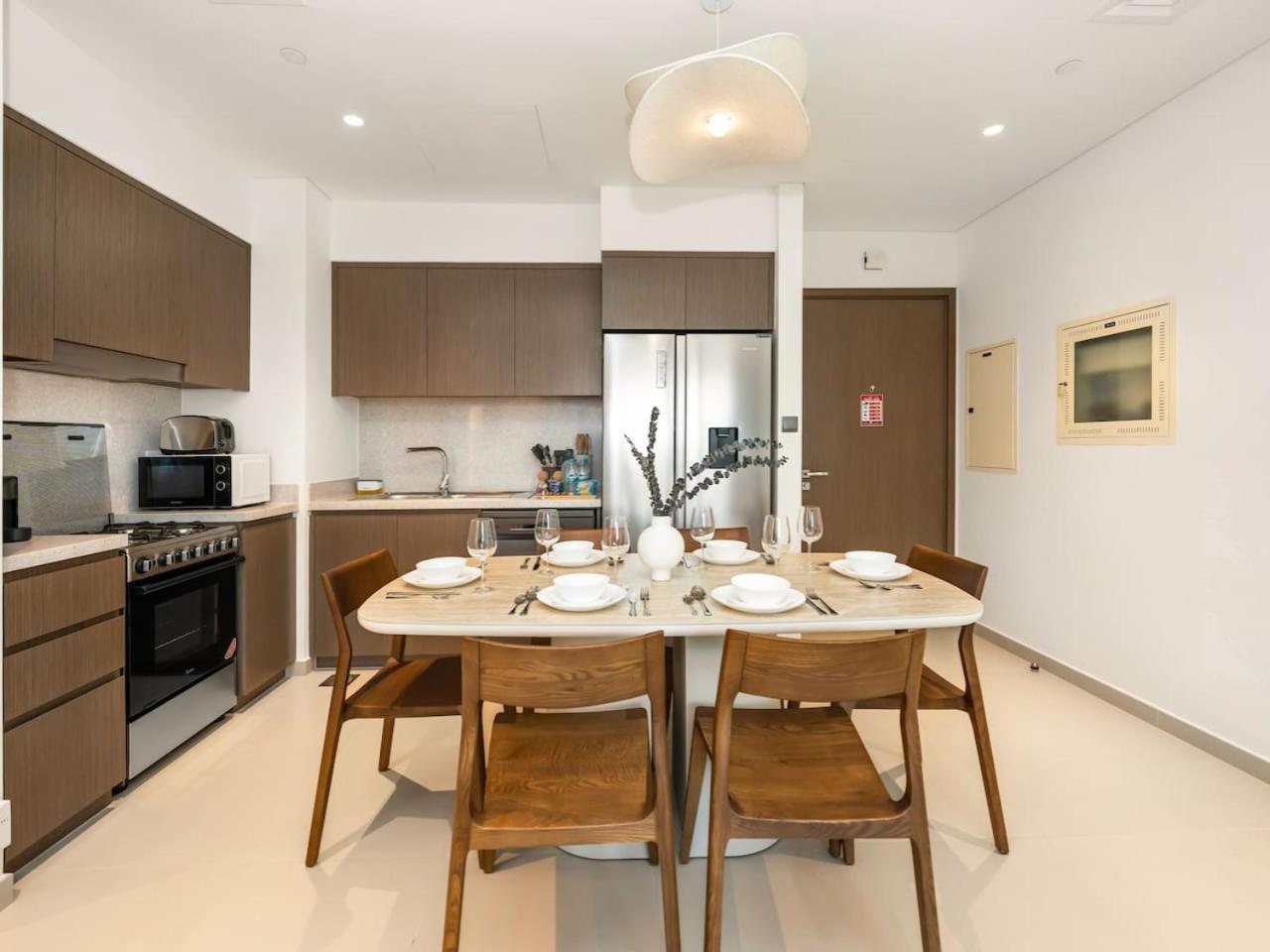 Apartment Urbanstays - Act Tower *